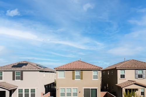 houses with lot of windows